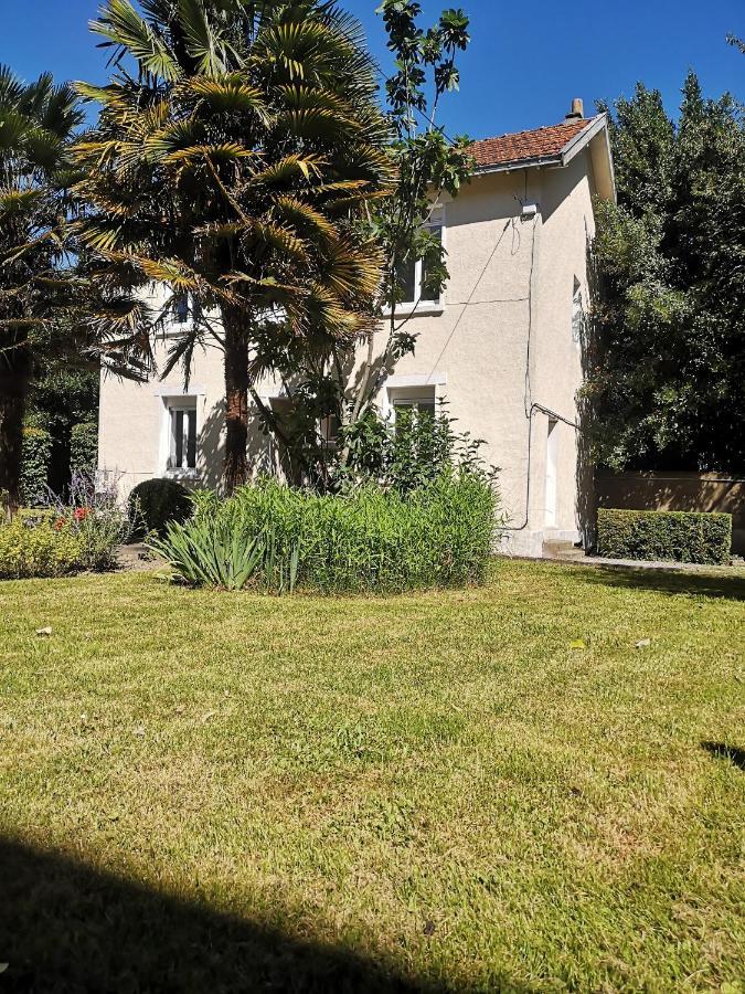 Apartament Calme Et Cosy, Proche Hyper Centre De Nantes Zewnętrze zdjęcie